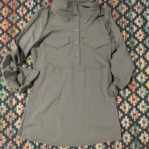 Mountain Hardwear Gray Women's Top